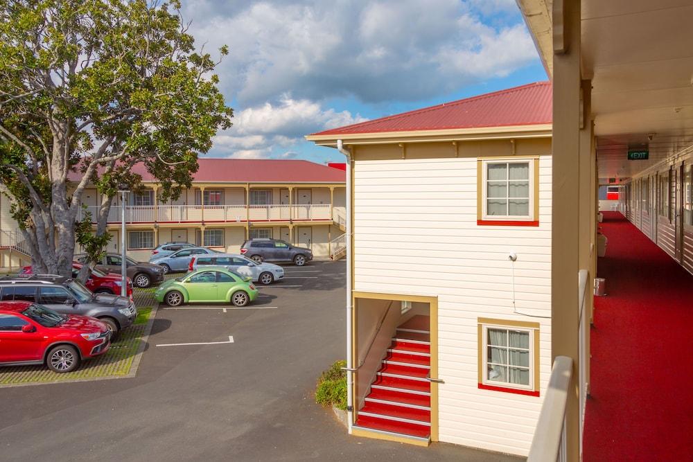 Best Western BKs Pioneer Motor Lodge Auckland Buitenkant foto