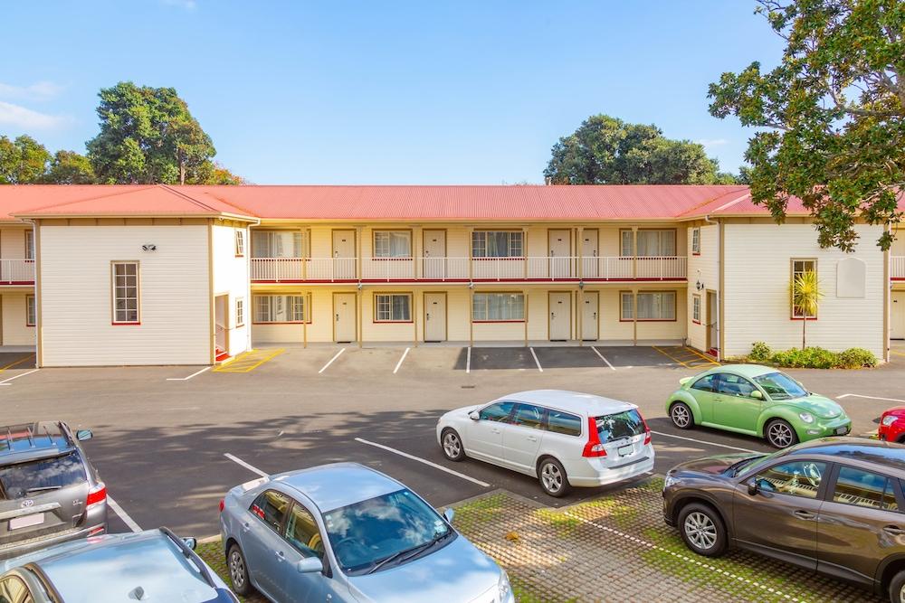 Best Western BKs Pioneer Motor Lodge Auckland Buitenkant foto